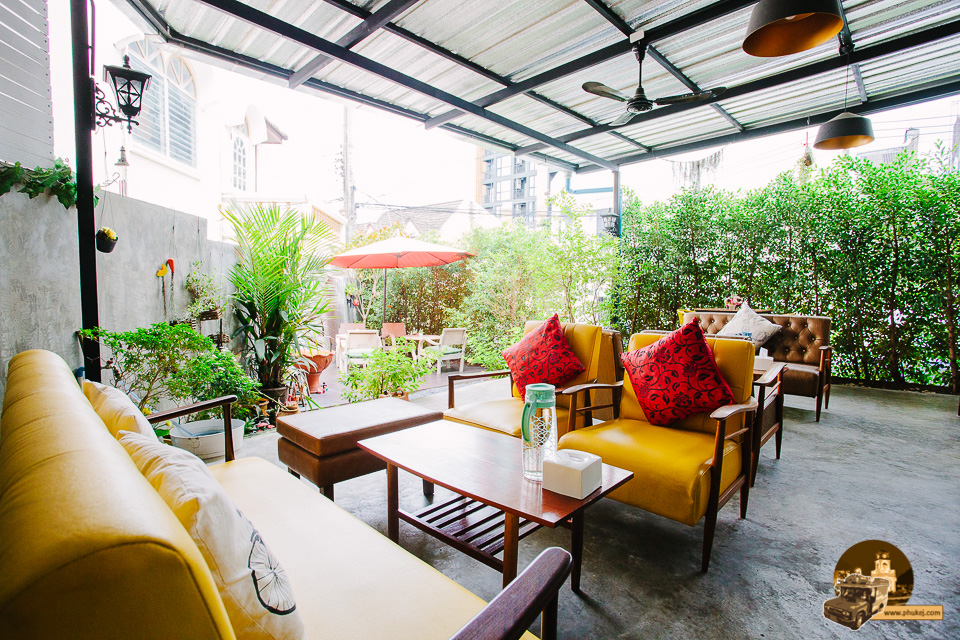 T-Din Cafe' Phuket